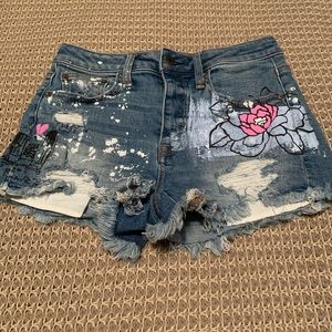 American Eagle painted shorts//Worn once